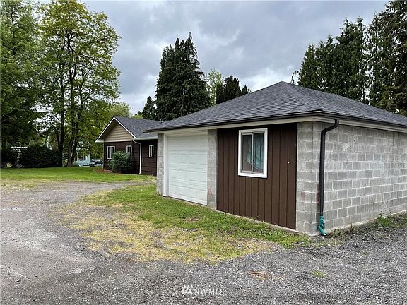 4th image of 35604 Spanaway McKenna Hwy