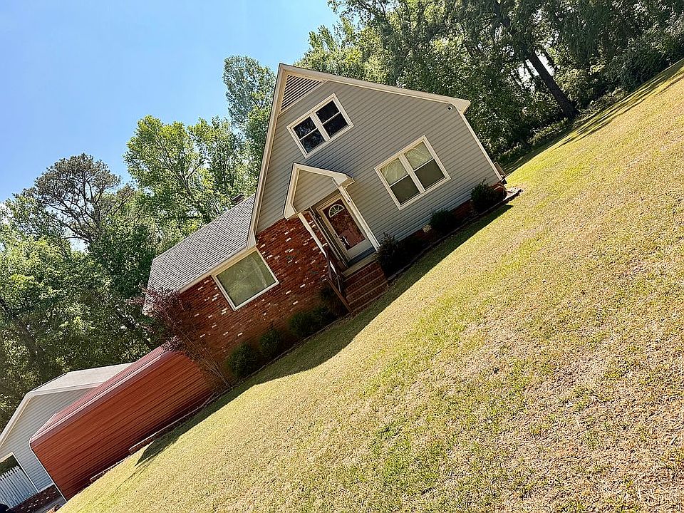 1st image of 822 Mount Moriah Rd