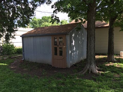 Backyard shed 