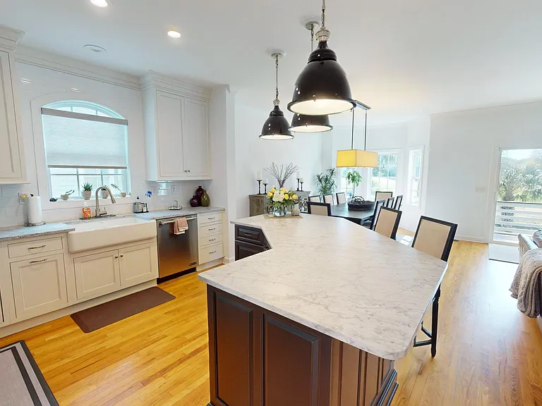 15 Yacht Harbor Ct — Photo 10