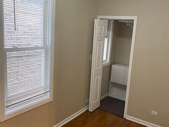 5th image of 2442 N Linder Ave #1