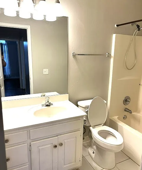6724 Patti Ct — Photo 9