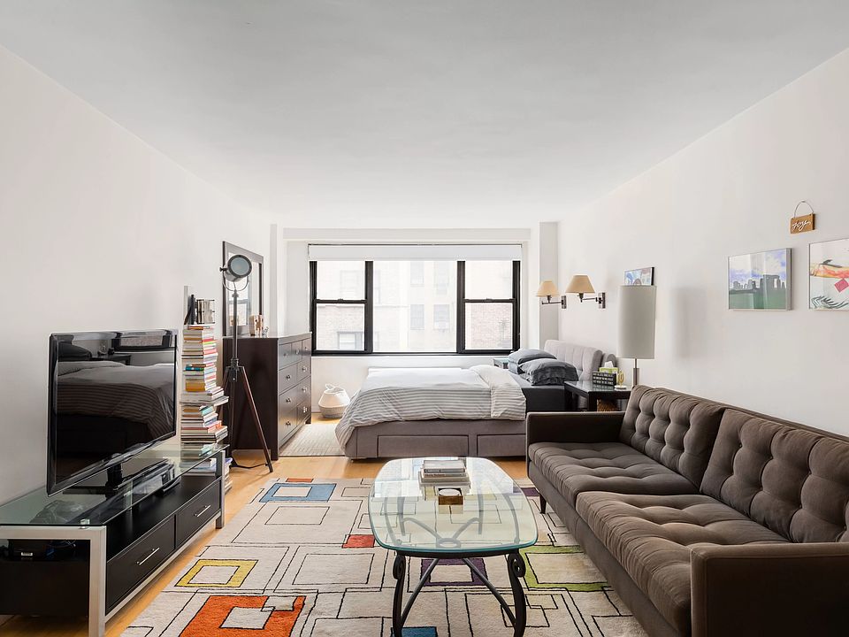 1st image of 305 E 40th St #8W