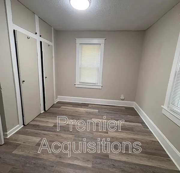3318 Fernwood Ave — Photo 8