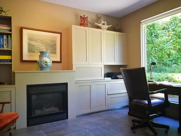4070 Rose Cres — Photo 13