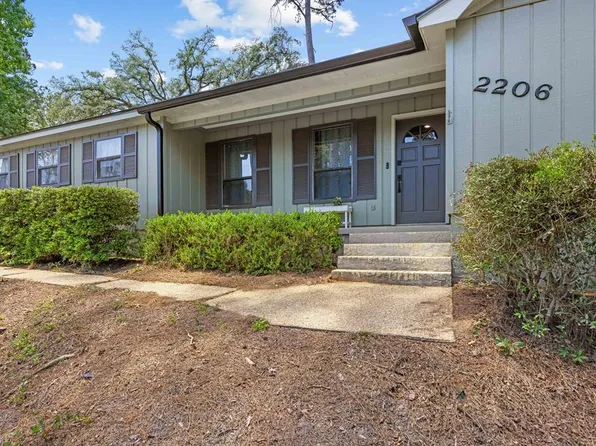2206 Riverside Dr, Valdosta, GA 31602