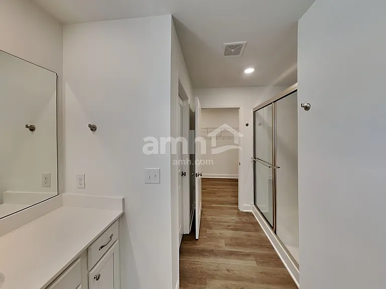 201 Argea Dr — Photo 9