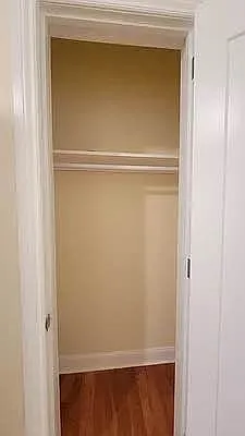 Rented by BRICK & GALO REALTY CORP | media 9