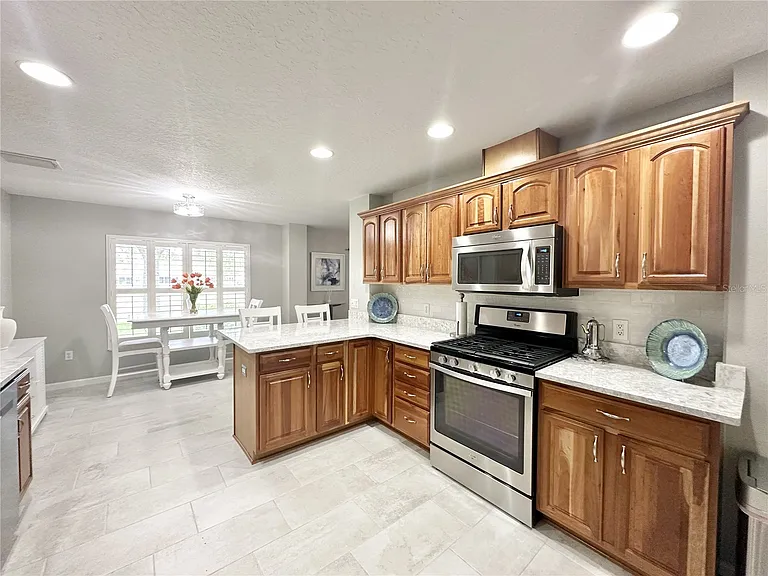 4313 Arlington Ridge Blvd — Photo 11
