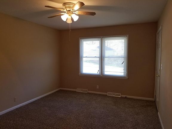 3rd image of 617 Deweese St