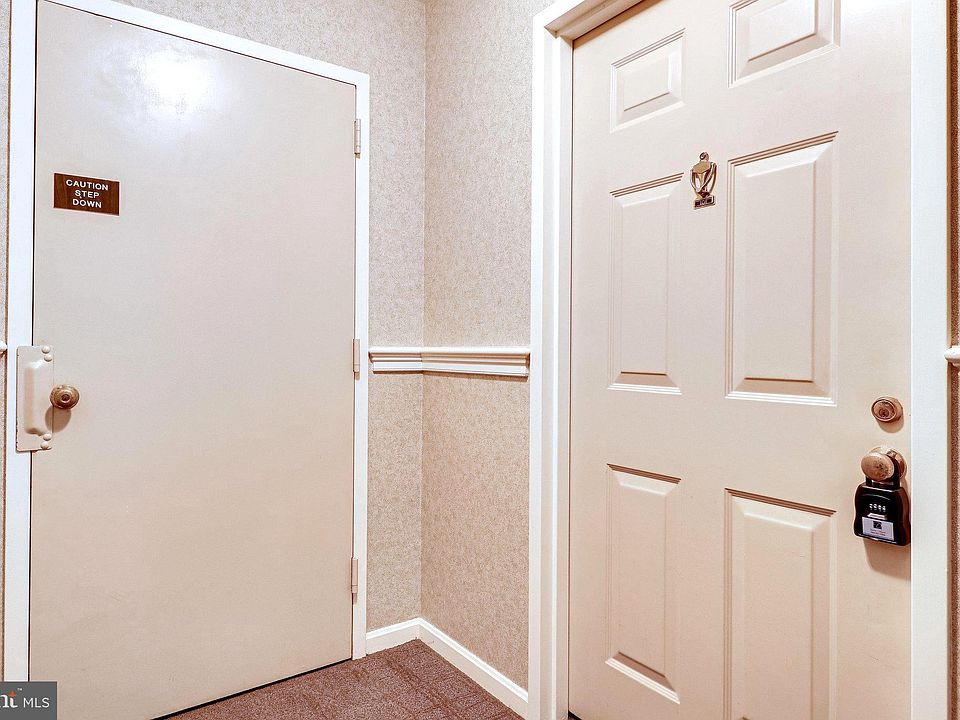 5912 Cove Landing Rd Burke VA Zillow