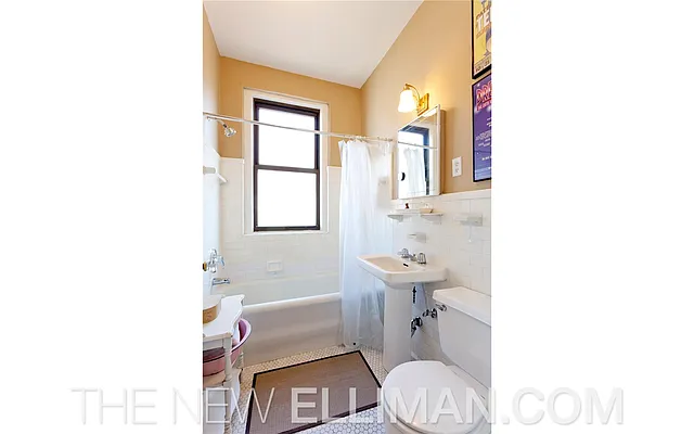 Sold by Douglas Elliman | media 14