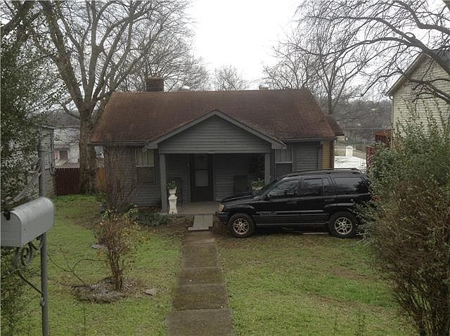 2nd image of 3311 Felicia St