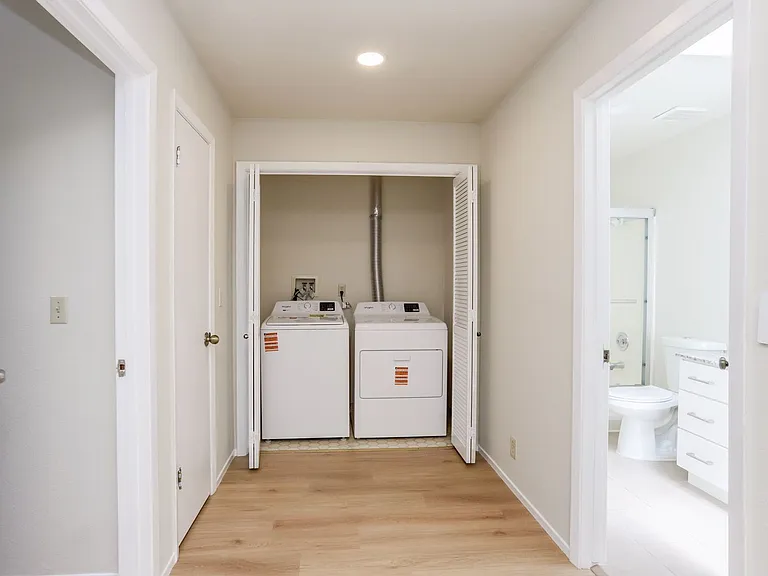 223 Bonita Ln — Photo 16