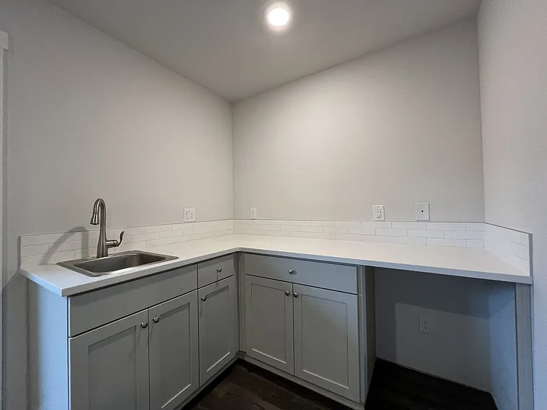 12949 SW Meadbrook Ln — Photo 47