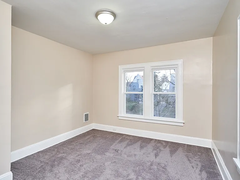 373 N Firestone Blvd — Photo 13