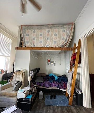 Loft bed (top)