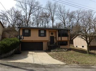 861 Country Haven Dr, Imperial, MO 63052