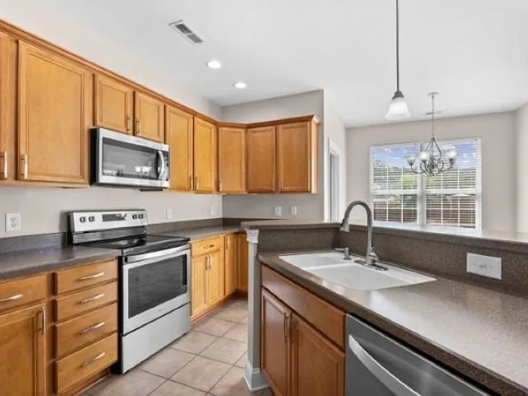 101 Kessinger Dr — Photo 12