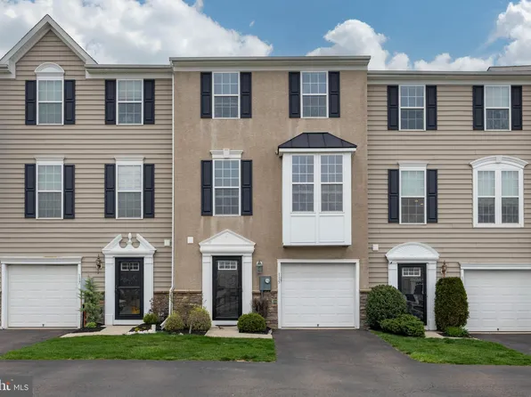 115 Raven Ct, Gilbertsville, PA 19525