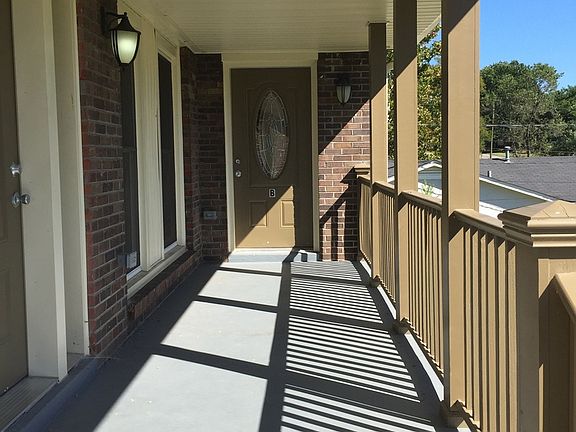 2nd image of 642B Harpeth Bend Dr