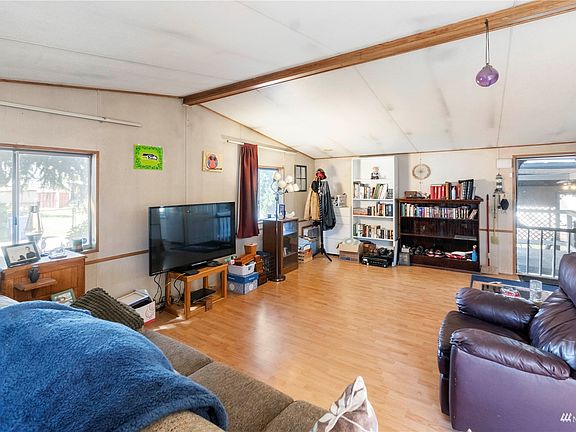5th image of 4813 73rd Avenue Ct E #23