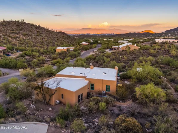 5227 W Camino Del Desierto, Tucson, AZ 85745