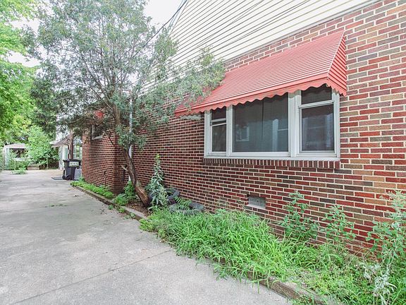 4th image of 1011 W Jefferson St