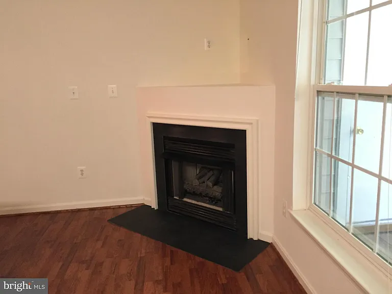 2026 Gov Thomas Bladen Way #301 — Photo 7