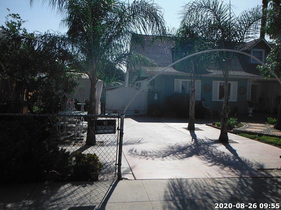 1st image of 780 N El Molino Ave