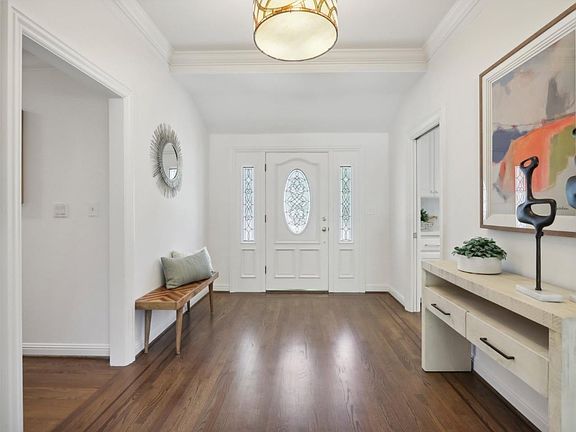4th image of 19079 Saratoga Glen Pl