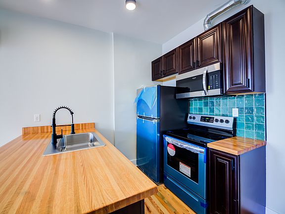 3rd image of 68 E McMicken Ave #11