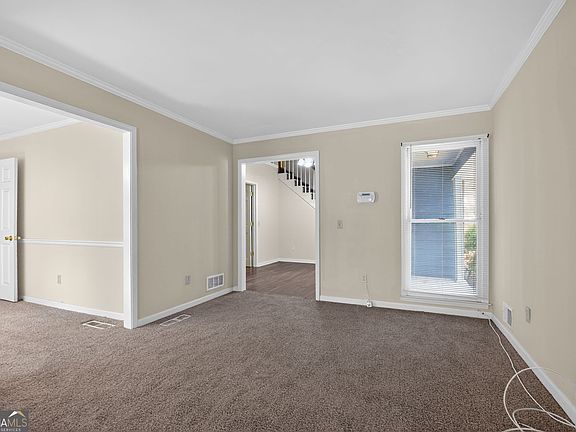 4th image of 1036 Huntingdon Ct