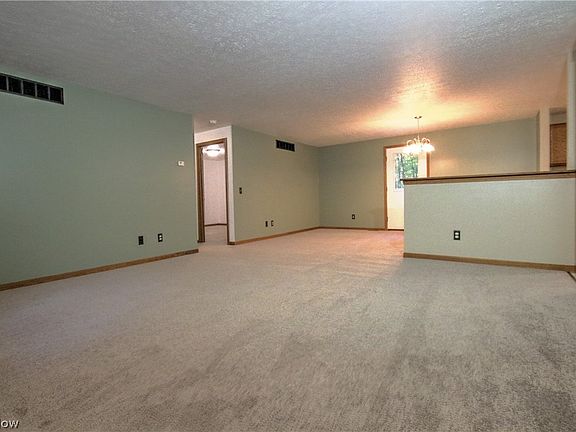 4th image of 3307 Dawley Rd