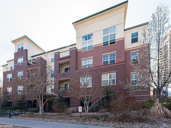 2nd image of 1623 N Saint Paul St Unit 201