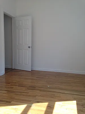 Rented by Rolling Stone Realty LLC | media 14