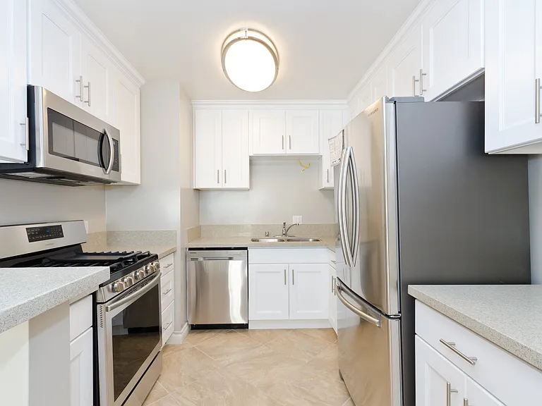 11953 Darlington Ave #8 — Photo 4