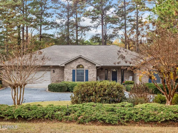 122 Pine Ridge Drive, Whispering Pines, NC 28327