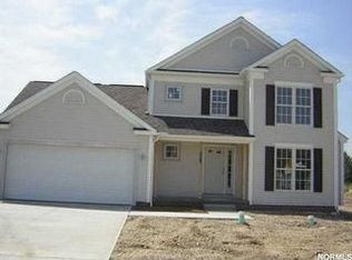29370 S Village Ln, Solon, OH 44139