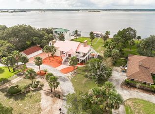 8800 McKenna Dr, Jacksonville, FL 32226