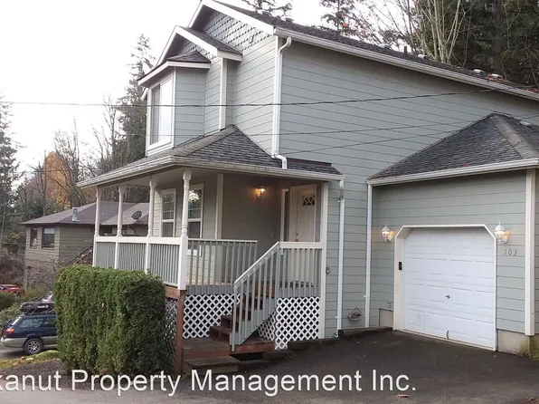 103 N 34th St, Bellingham, WA 98225