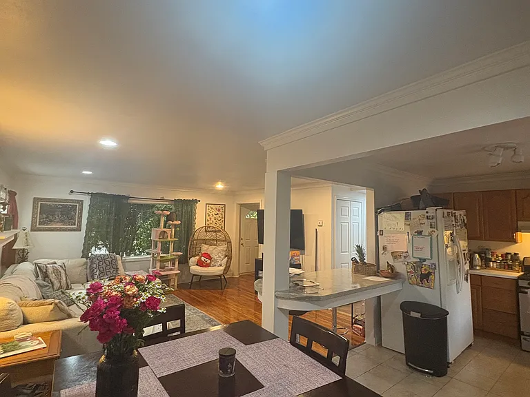 1439 Windsor Pkwy NE — Photo 13