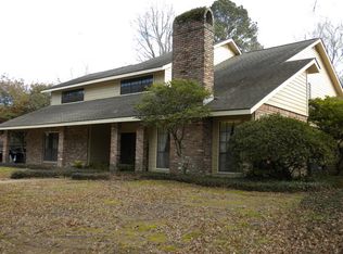 2757 Woodland Ridge Blvd, Baton Rouge, LA 70816