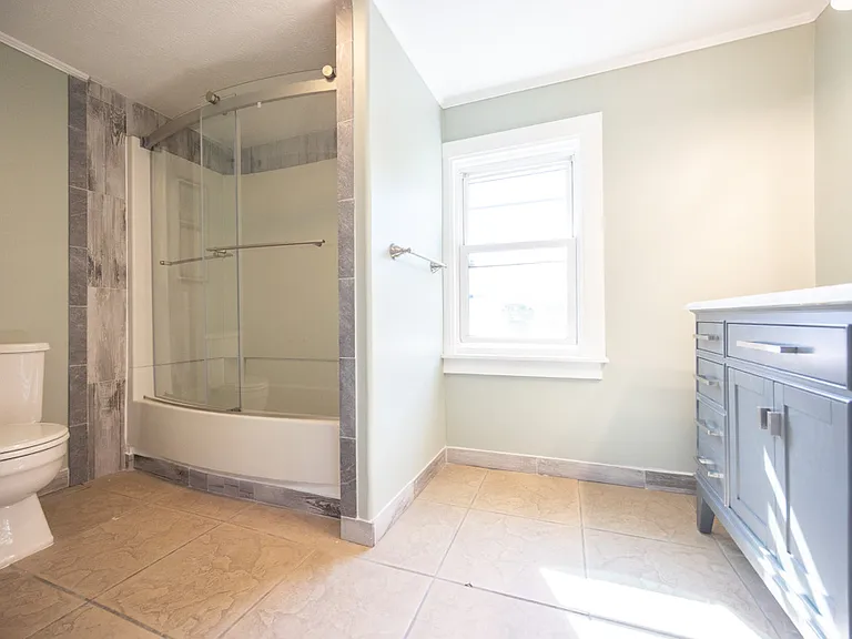 52 East Ave — Photo 25