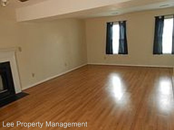 3rd image of 750 Mainsail Dr