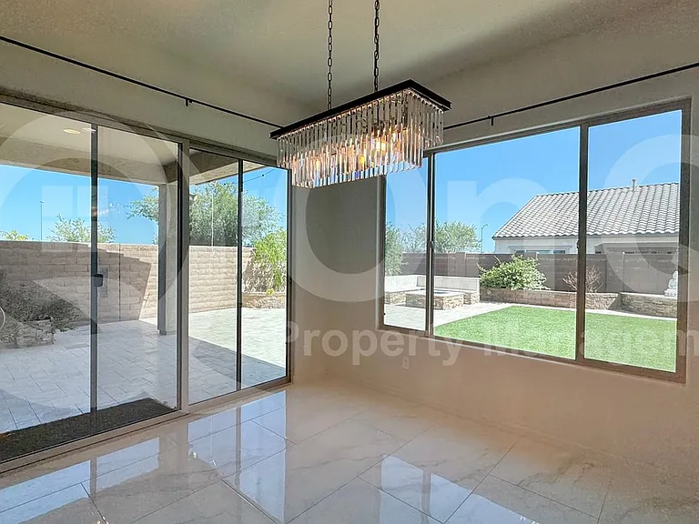 9707 W Patrick Ln — Photo 8