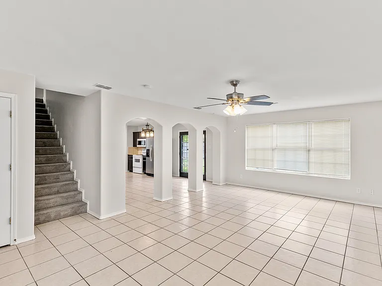 4416 Thunderbird Ave — Photo 7
