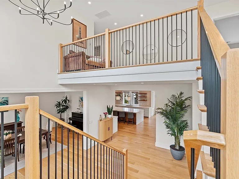 5 Colonial Rd #5 — Photo 13