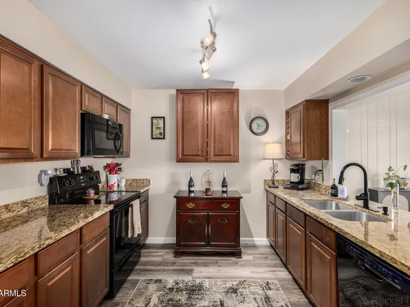 11154 W EMERALD Drive, Sun City, AZ 85351