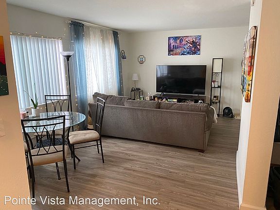 3rd image of 145 E 18th St #8534235